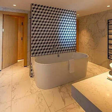 Hotel Thalazur Jean De Luz - & 4*